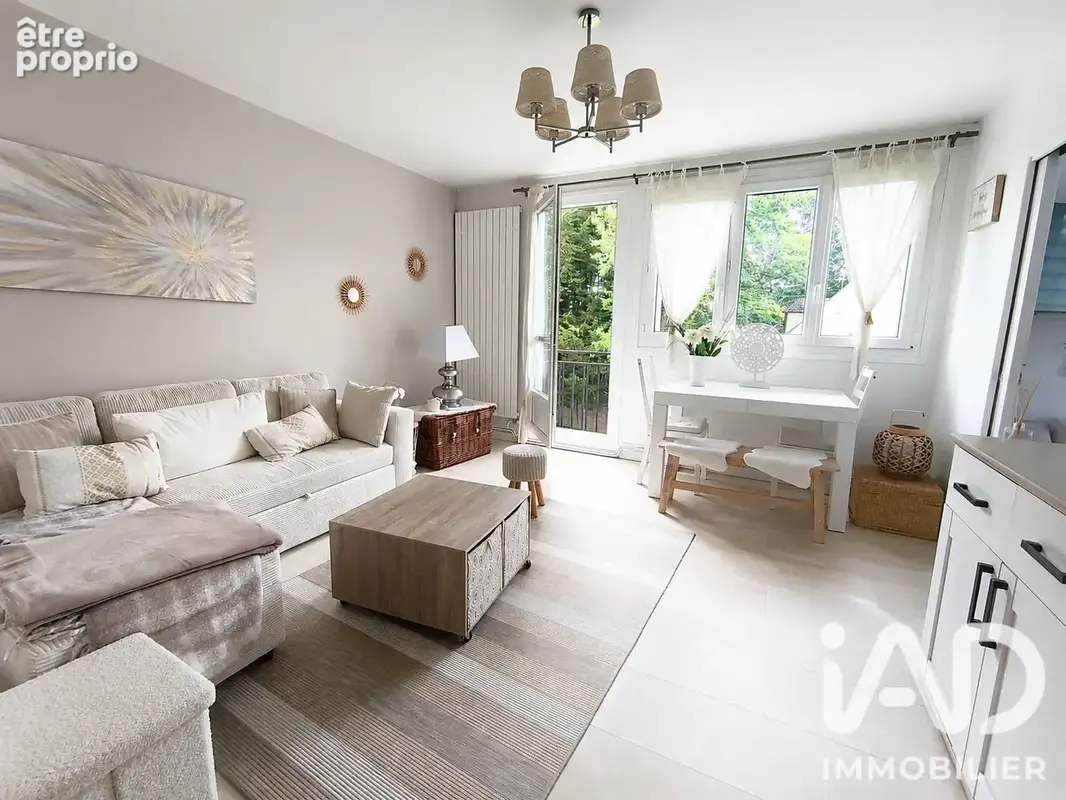Photo 1 - Appartement à LE PLESSIS-TREVISE
