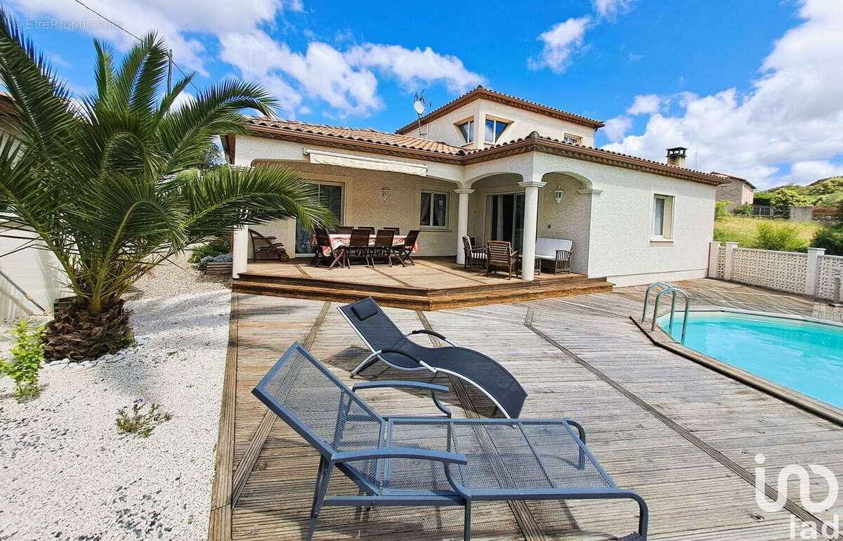 Photo 2 - Maison à FAUGERES