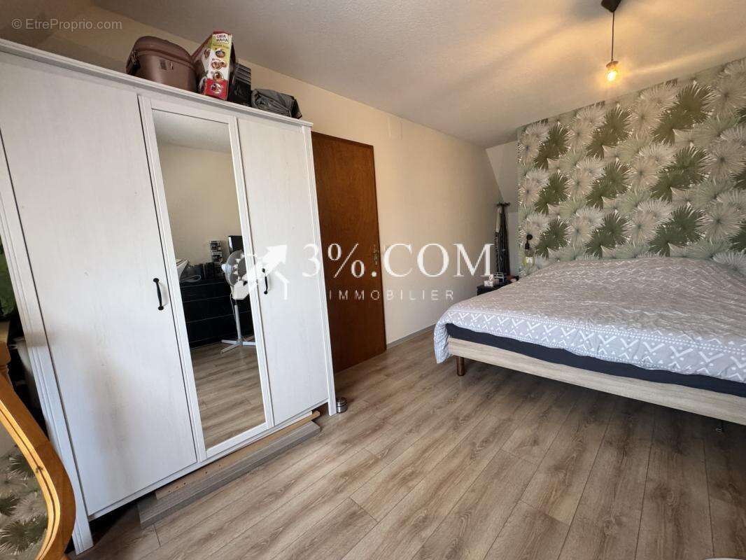 3%.COM Ensemble de  2 maisons mitoyennes de 4 pièces louées - photo 7
