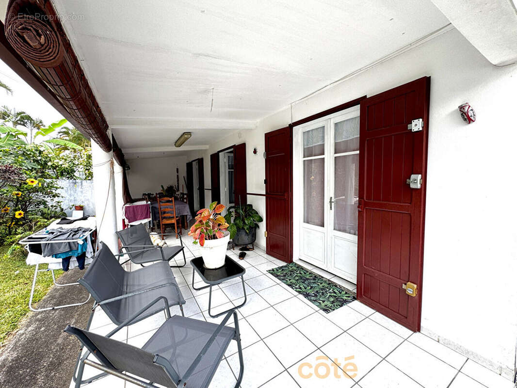 Maison à SAINT-PHILIPPE