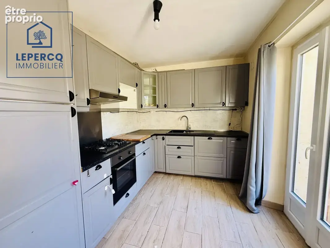 Maison de 6 pièces, 118 m² - photo 4