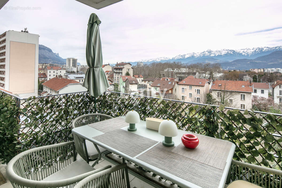 Appartement à GRENOBLE