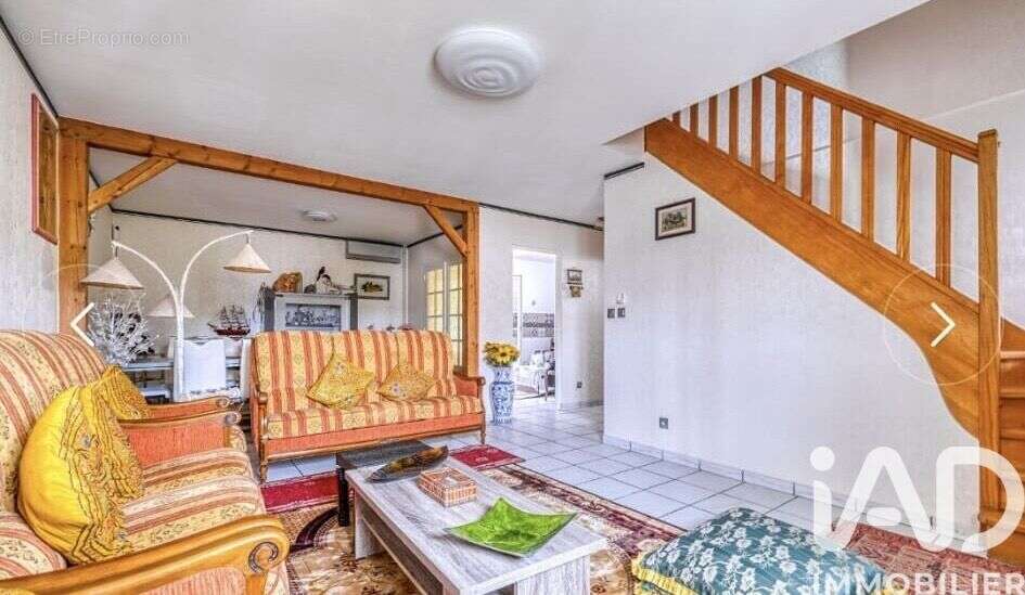 Photo 2 - Maison à TREMBLAY-EN-FRANCE