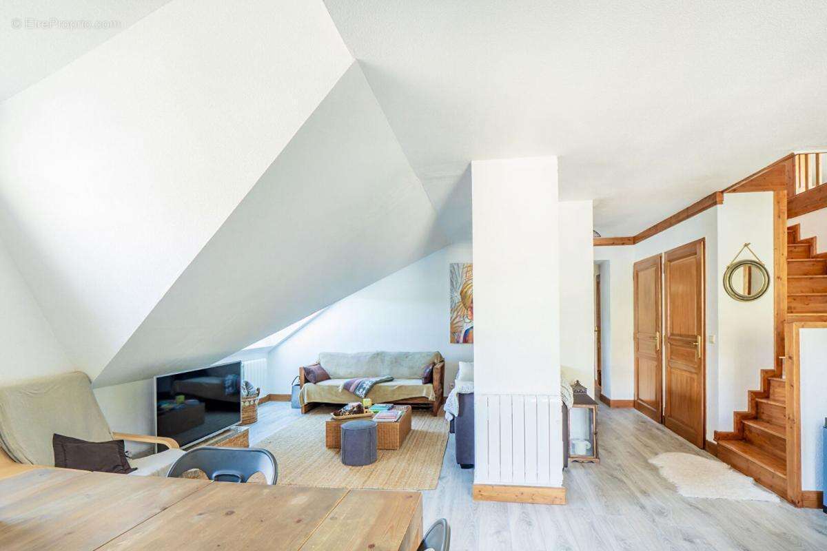 Appartement à SAINT-GERVAIS-LES-BAINS