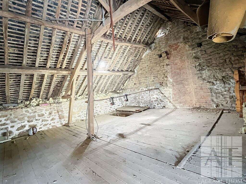 Maison à LE HOUSSEAU-BRETIGNOLLES