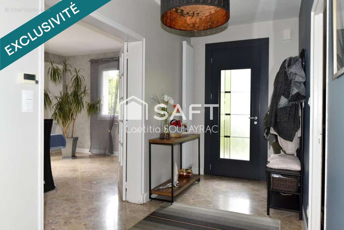 Photo 2 - Maison à CASTRES