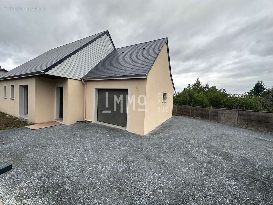 Maison à COUDRECIEUX