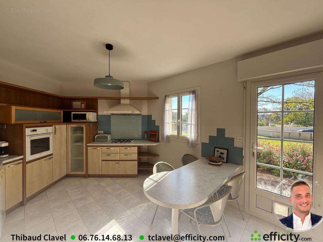 Maison à SAINT-YRIEIX-SUR-CHARENTE