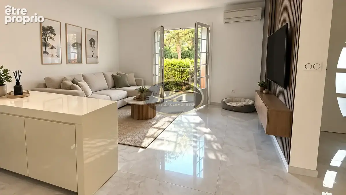 MARTIGUES   FERRIÈRES  Maison familiale rénovée de 150 m2 avec piscine et garage - photo 5
