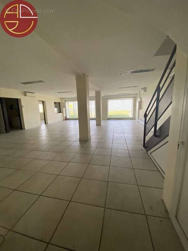 Commerce à SAINT-ALBAN