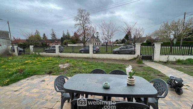 Maison à BLERANCOURT