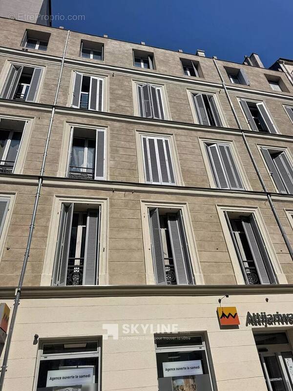 Appartement à MARSEILLE-1E