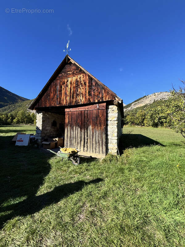 Maison à LA ROCHE-DES-ARNAUDS