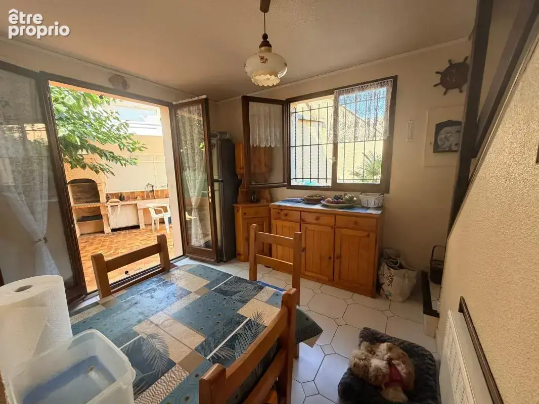 À vendre Marseillan plage Villa 3 chambres au cœur de la station avec terrasse et garage ! - photo 6