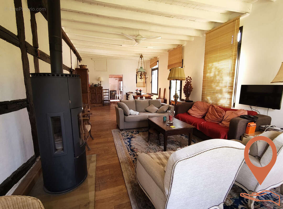 Maison à CERNOY-EN-BERRY