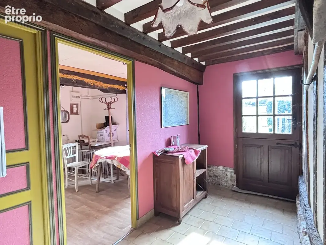 Maison normande avec cheminée sur 1080m2 de jardin + herbage avec bâtiments loués. - photo 10
