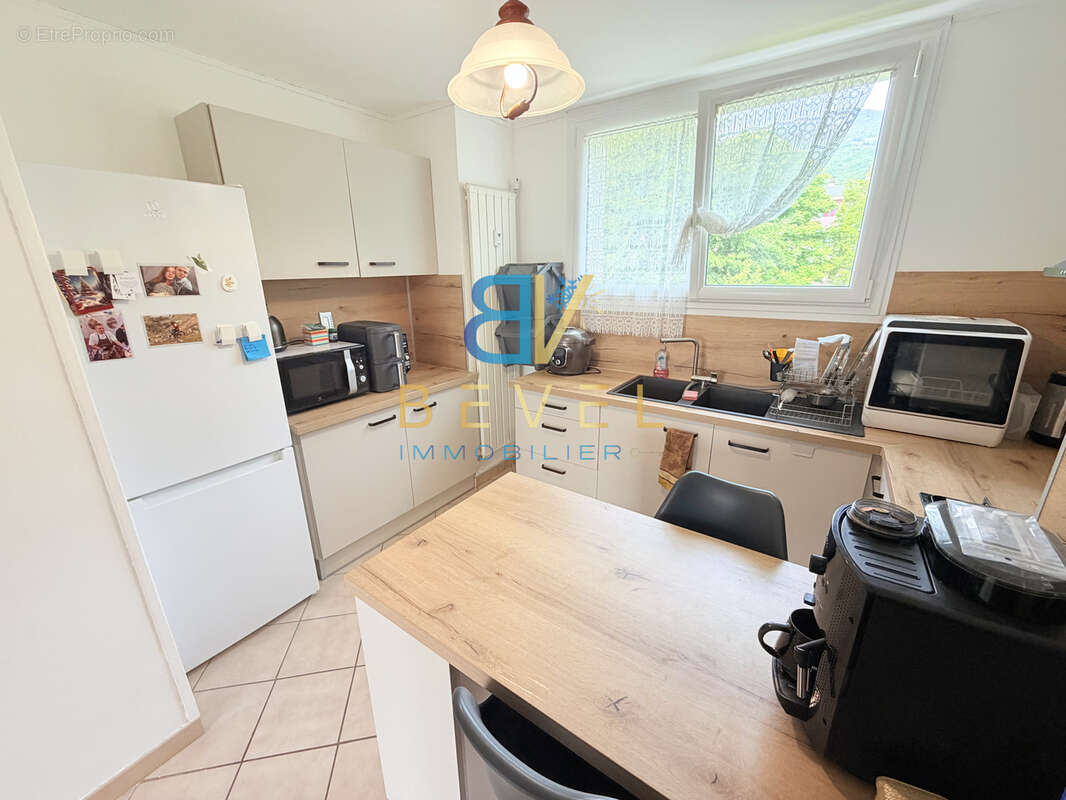 Appartement à SAINT-JEAN-DE-MAURIENNE