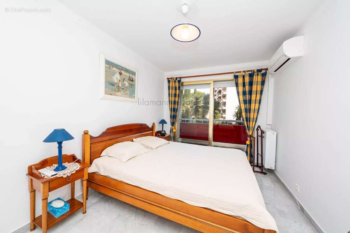 Appartement à LE CANNET