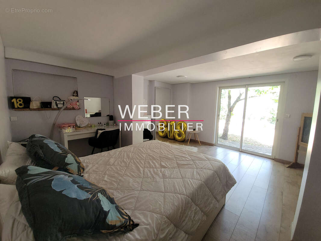 EVENOS LE BROUSSAN 5000 m2 Villa 5 chambres Piscine - photo 10