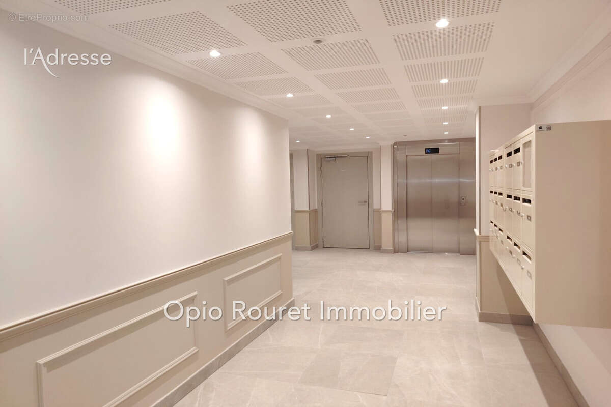 Appartement à LE ROURET