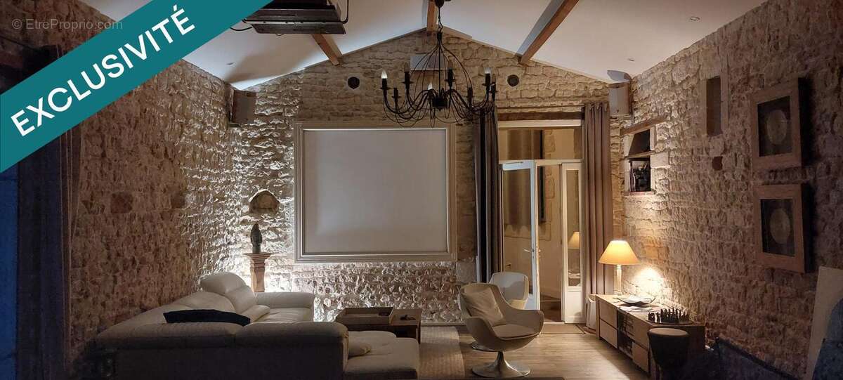 Photo 9 - Maison à MOUTIERS-LES-MAUXFAITS