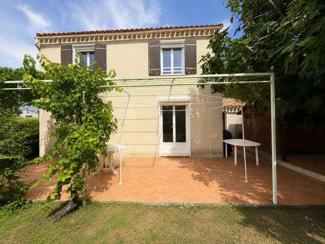 Maison à BOUC-BEL-AIR
