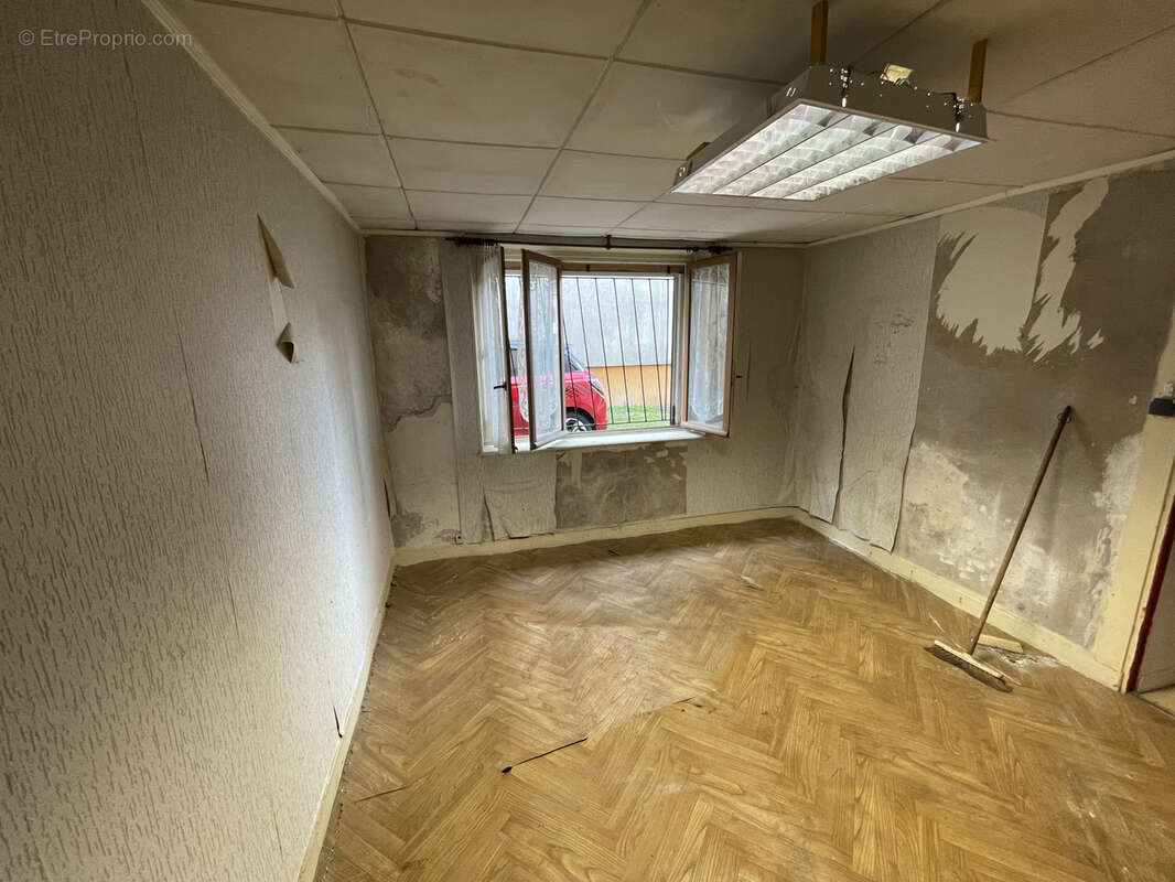 Maison à CHAMPAGNEY