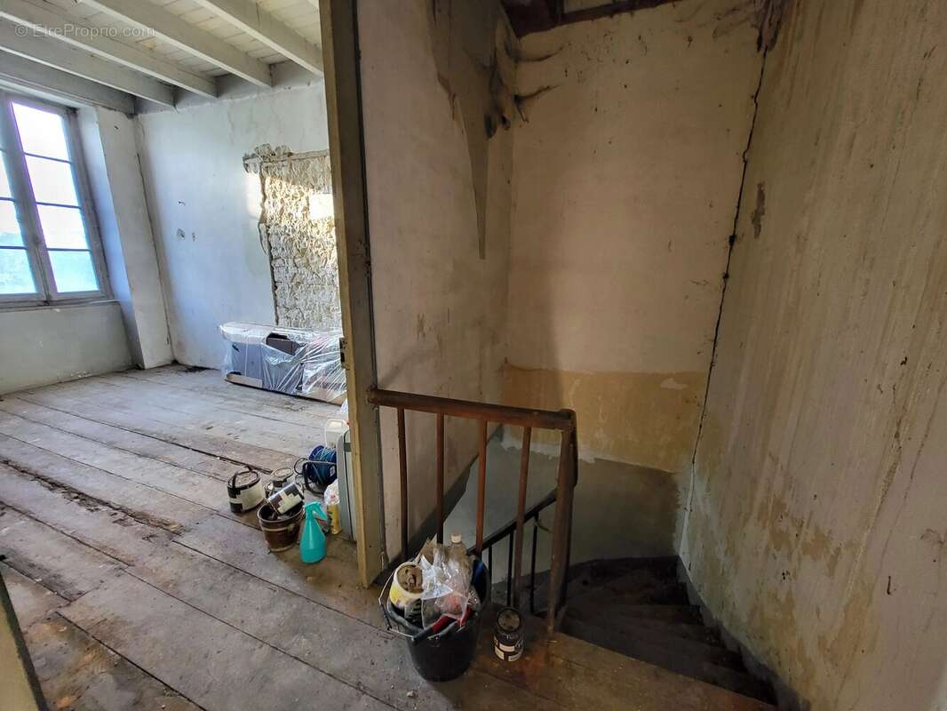 Maison à COURBILLAC