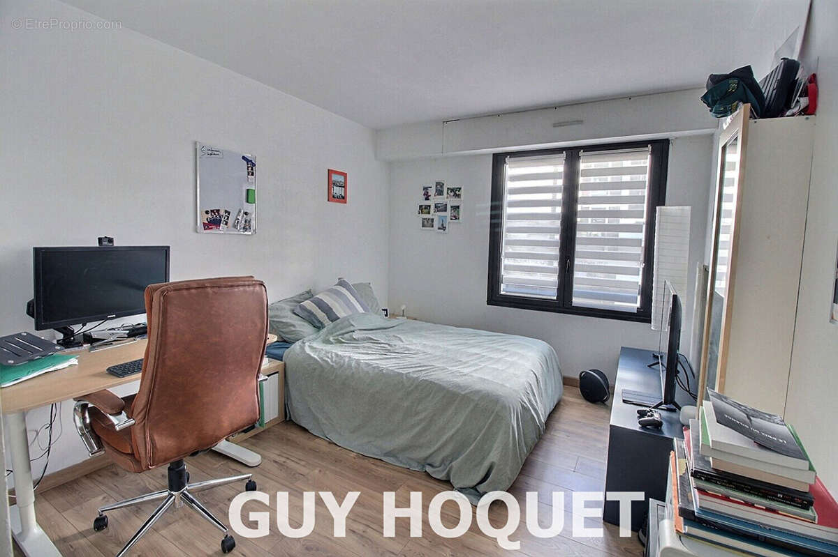Appartement à SURESNES