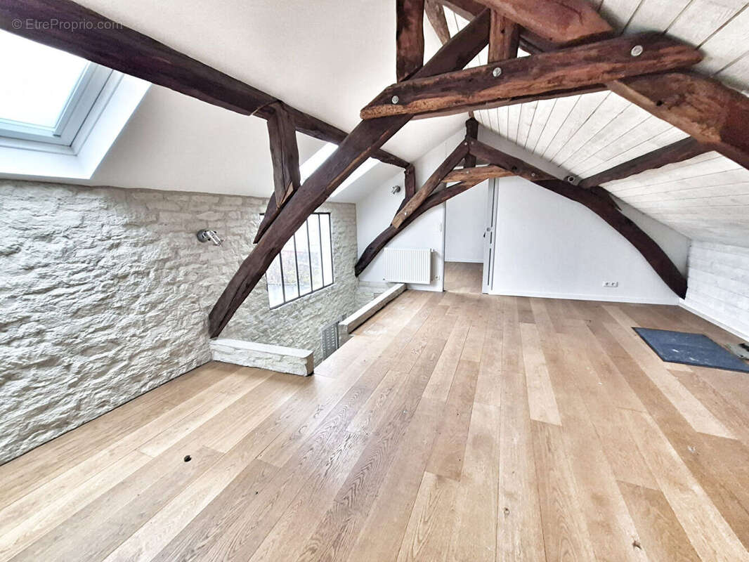 Maison à DEUIL-LA-BARRE