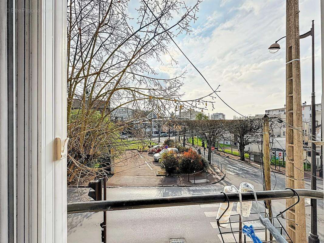 Appartement à RUEIL-MALMAISON