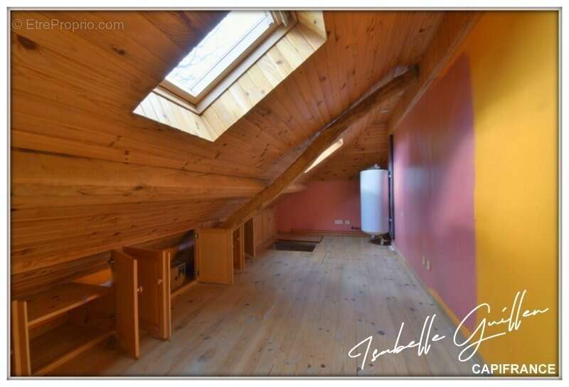 Maison à MONTIPOURET