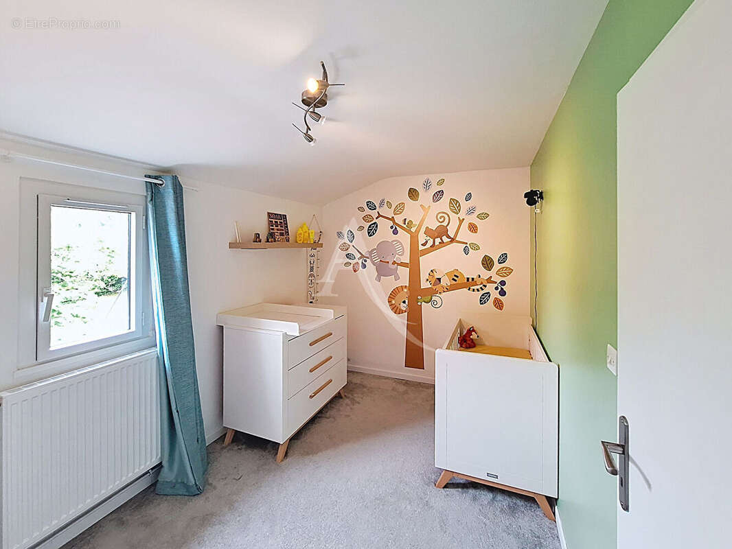 Jolie maison spacieuse, 4 chambres, au calme - photo 6