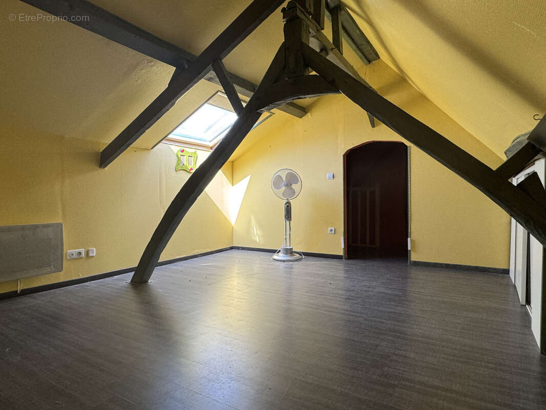 Maison à SAILLY-FLIBEAUCOURT