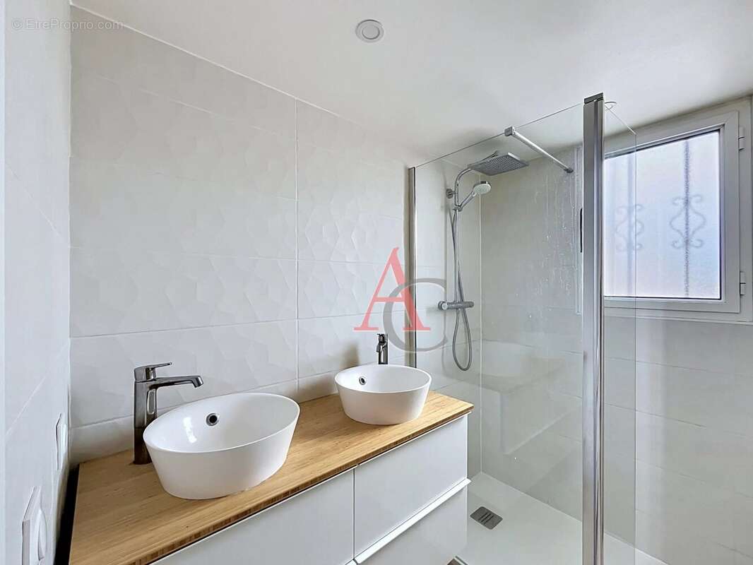 Appartement à CAGNES-SUR-MER