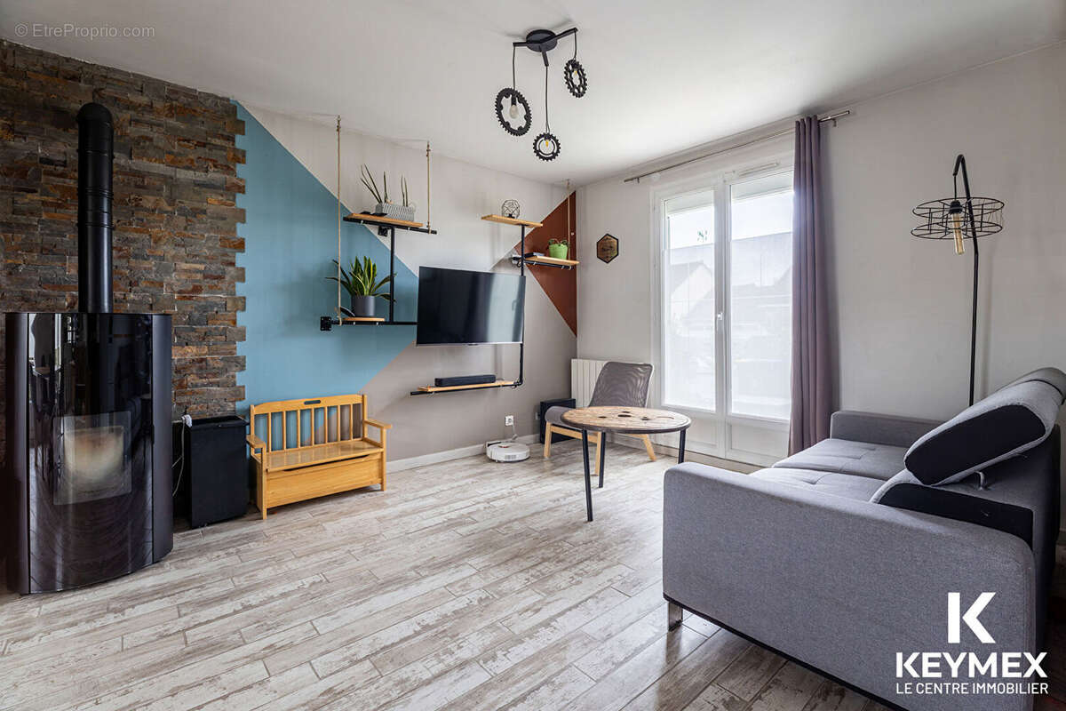 Maison à NEUILLY-EN-THELLE