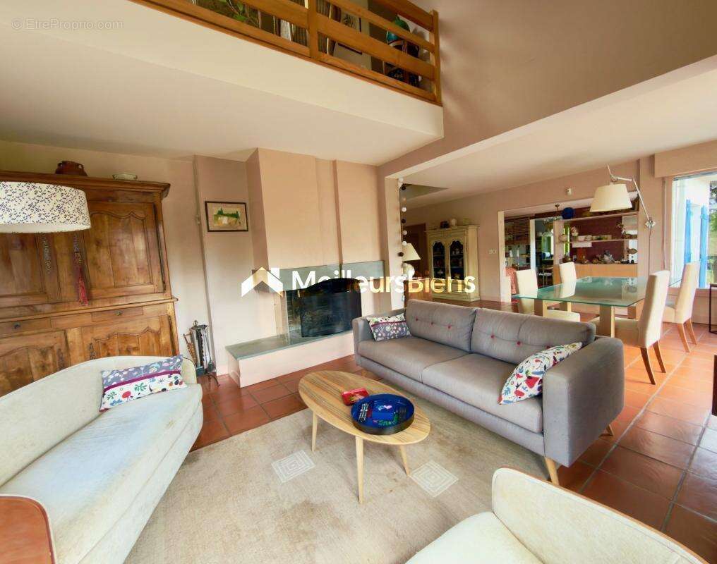 Maison d’architecte familiale – 7 pièces, 5 chambres – Terrain de 1 500 m² – Auffargis - photo 7