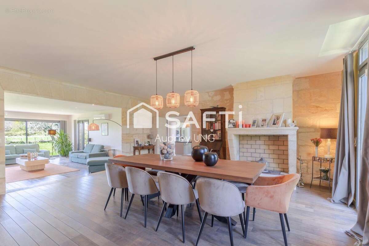 Photo 2 - Maison à SAINT-SULPICE-ET-CAMEYRAC