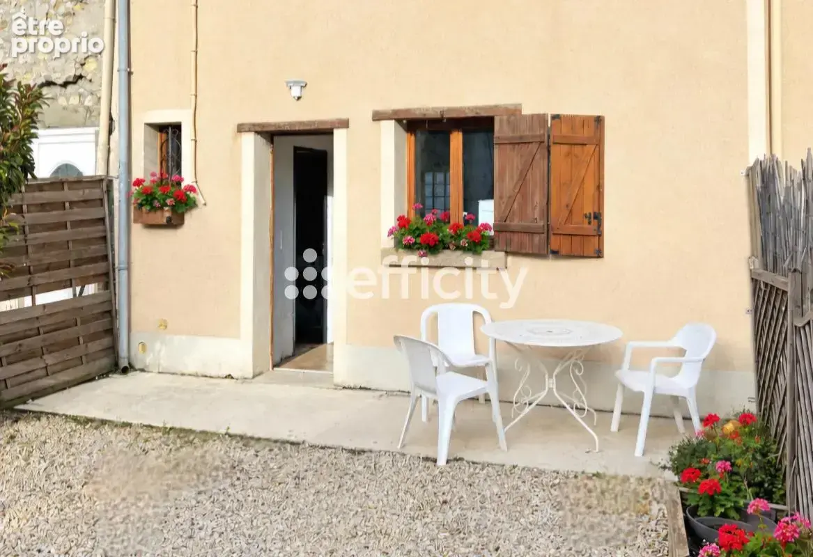 Maison à VARREDDES
