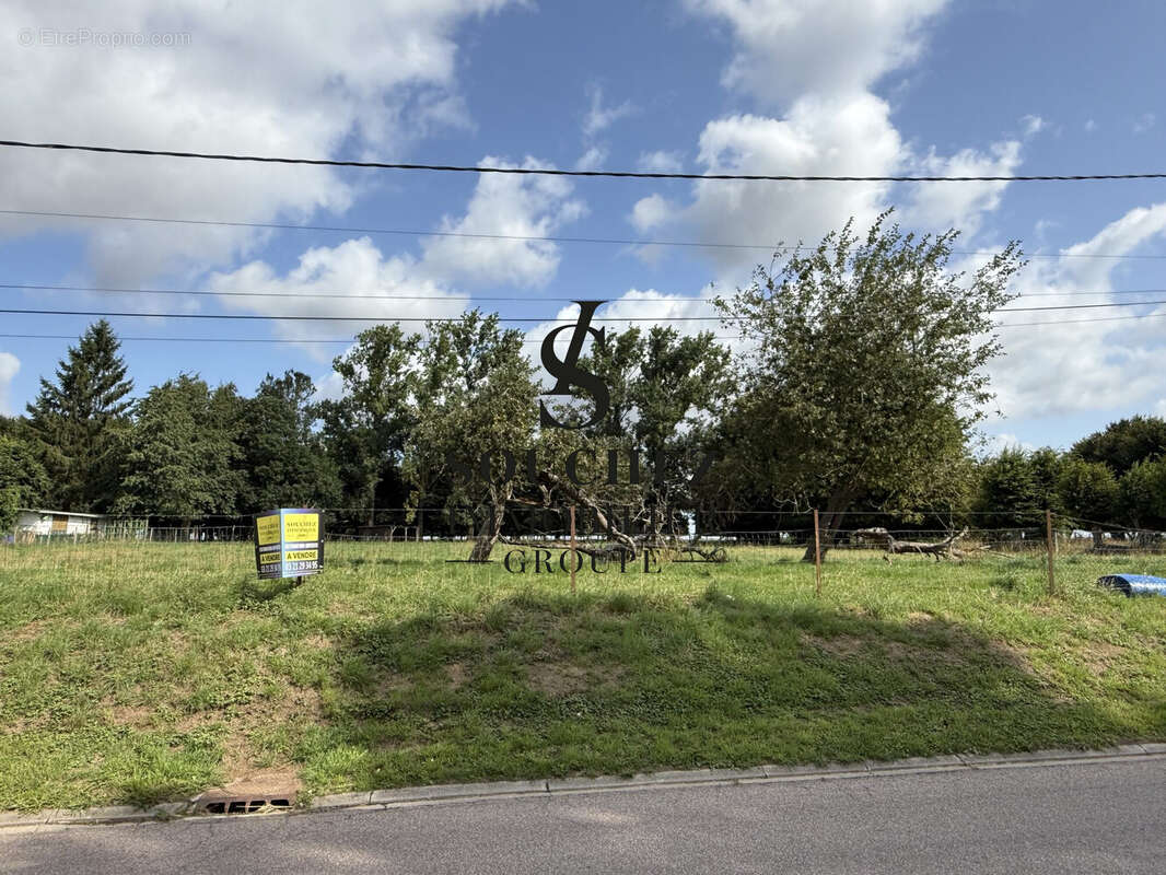 Terrain à SUS-SAINT-LEGER