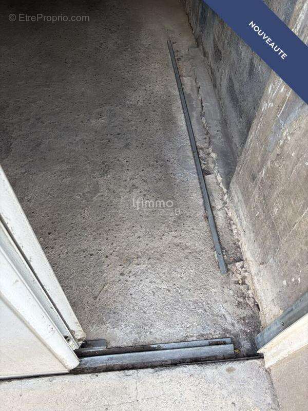 Parking à MARSEILLE-9E