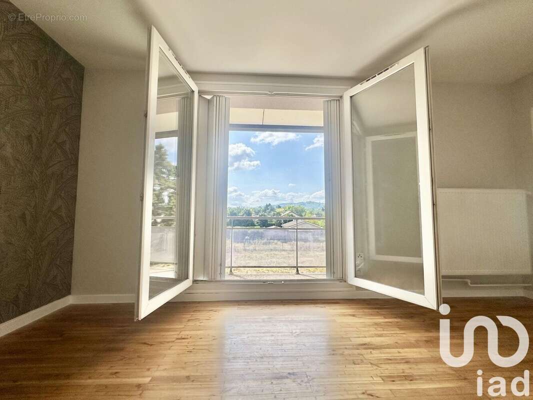 Photo 7 - Appartement à SAINT-ETIENNE-DE-SAINT-GEOIRS