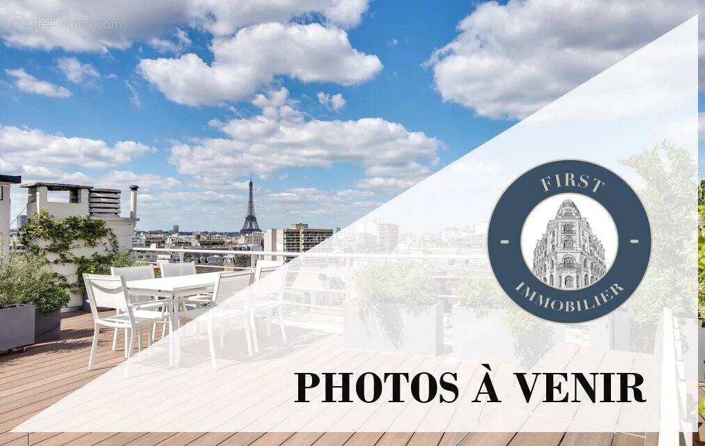 Appartement à PARIS-16E