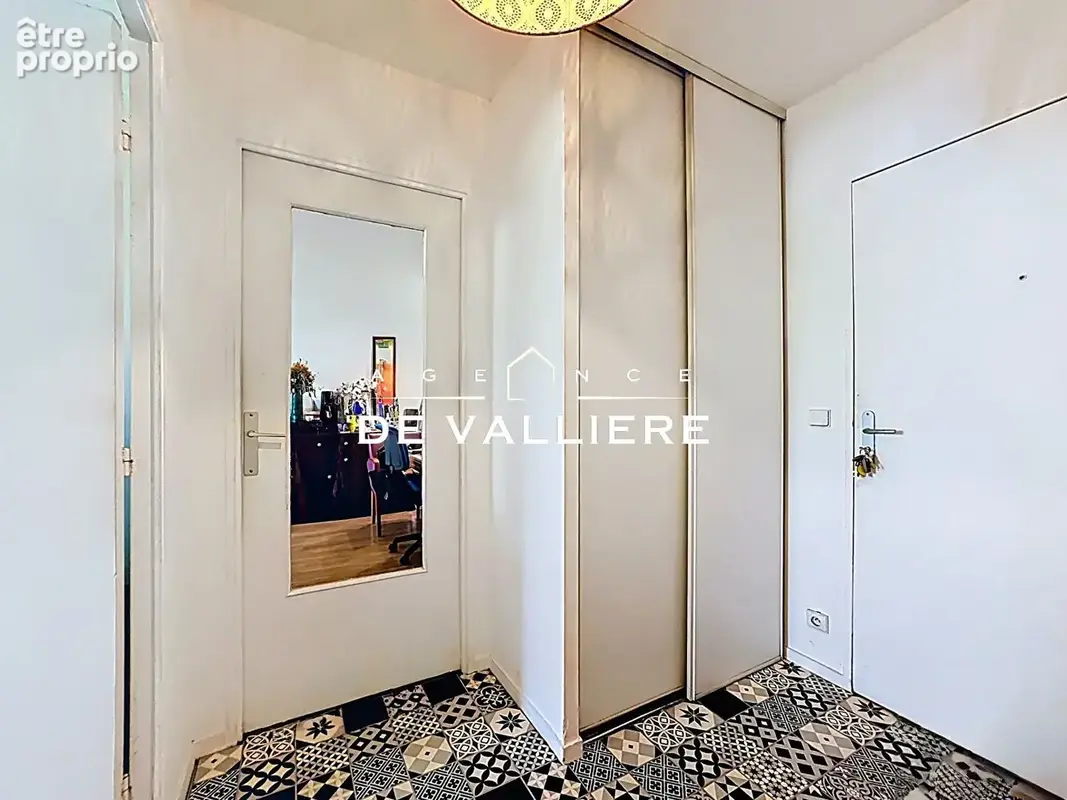 RUEIL MALMAISON -  Rueil sur Seine - Appartement 3 pièces de 65 m2 - 5 min à pied de la gare RER - photo 10