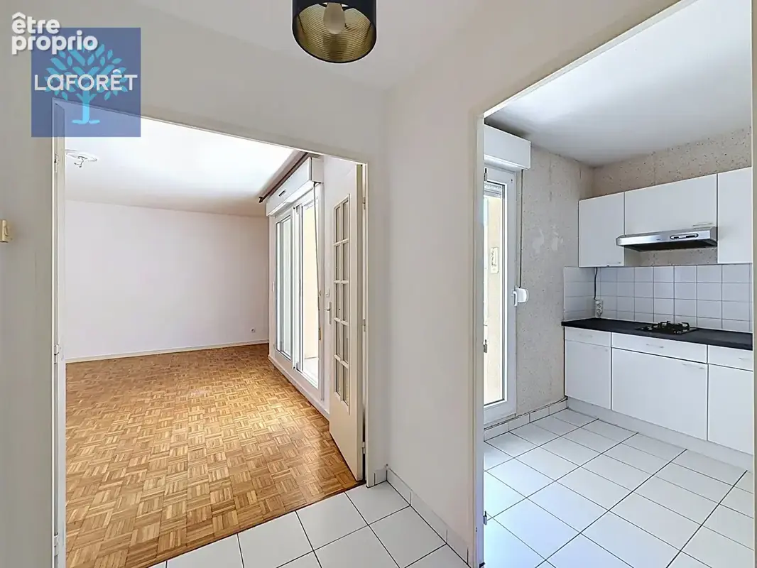Appartement Saint Genis Laval 2 pièce(s) 56 m2 - photo 6