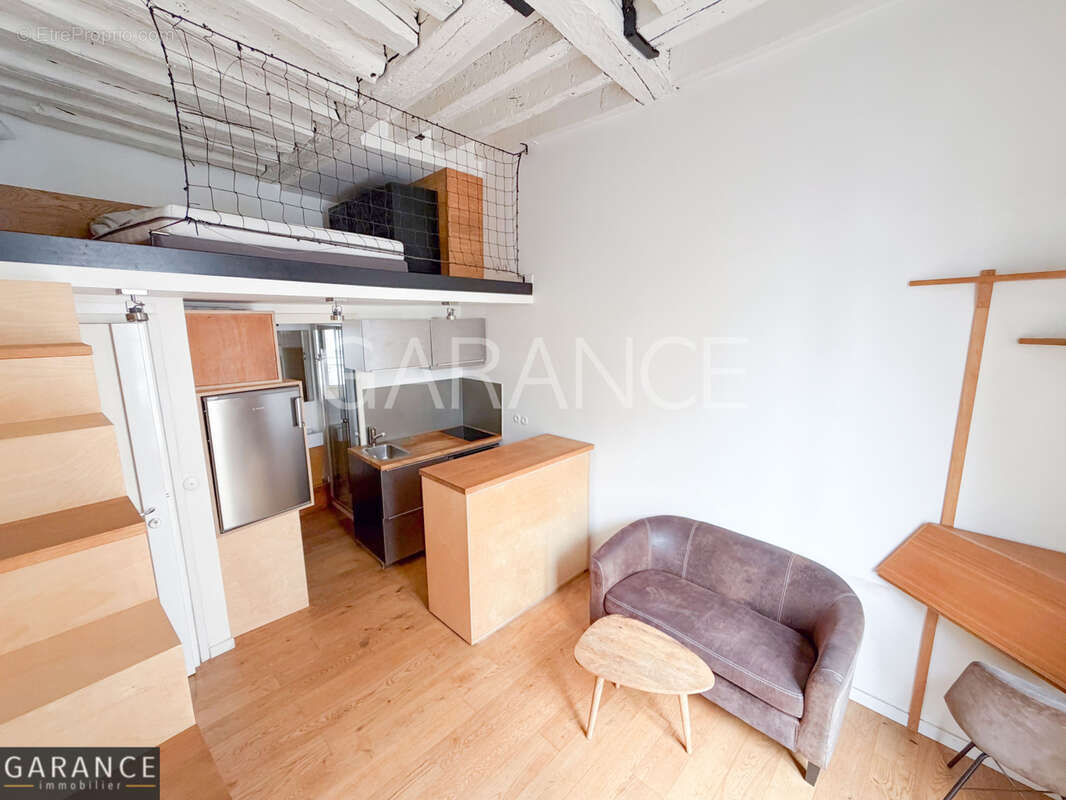 Appartement à PARIS-6E