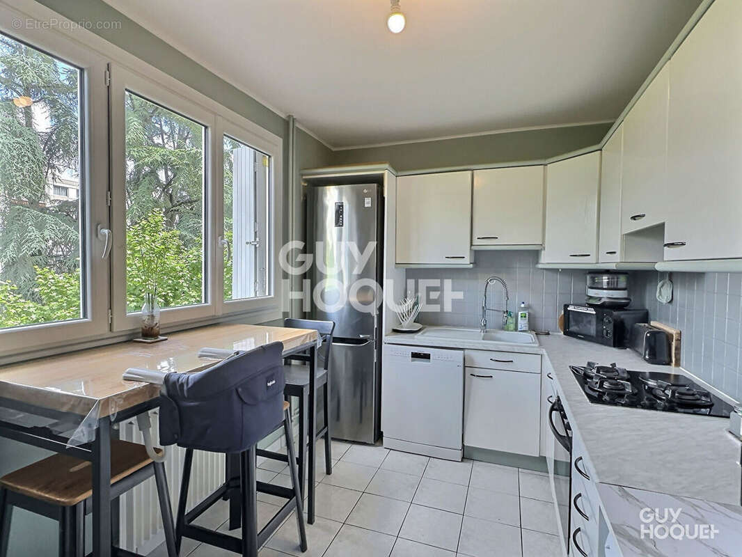 Appartement à LYON-5E