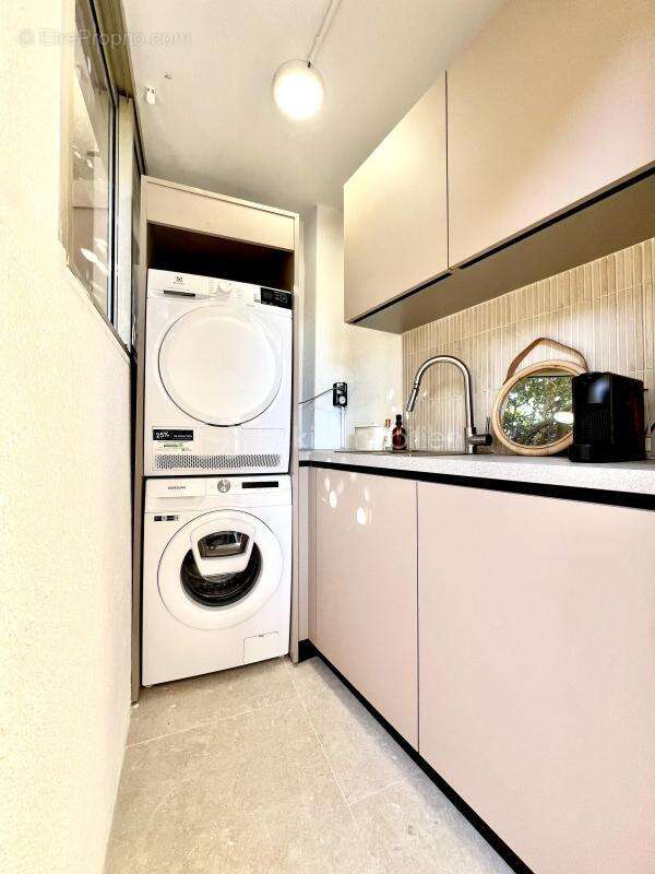 Appartement à MANDELIEU-LA-NAPOULE