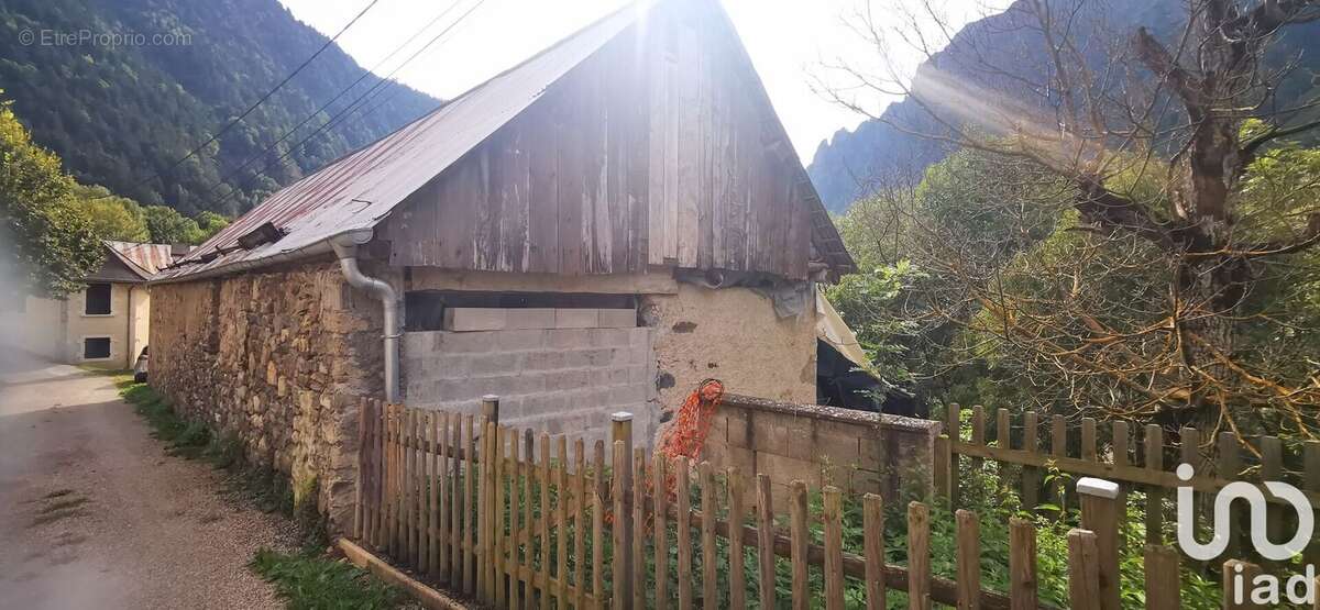 Photo 2 - Maison à CHANTELOUVE