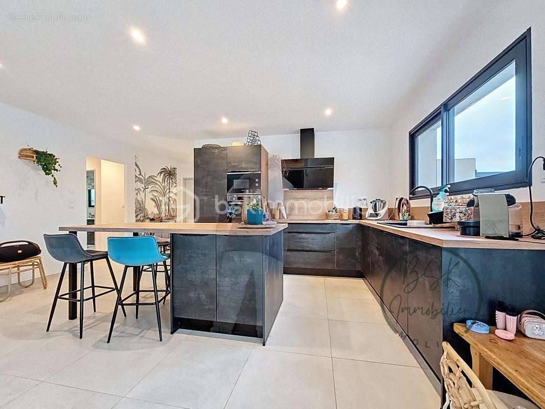 Maison à COLOMBIERS